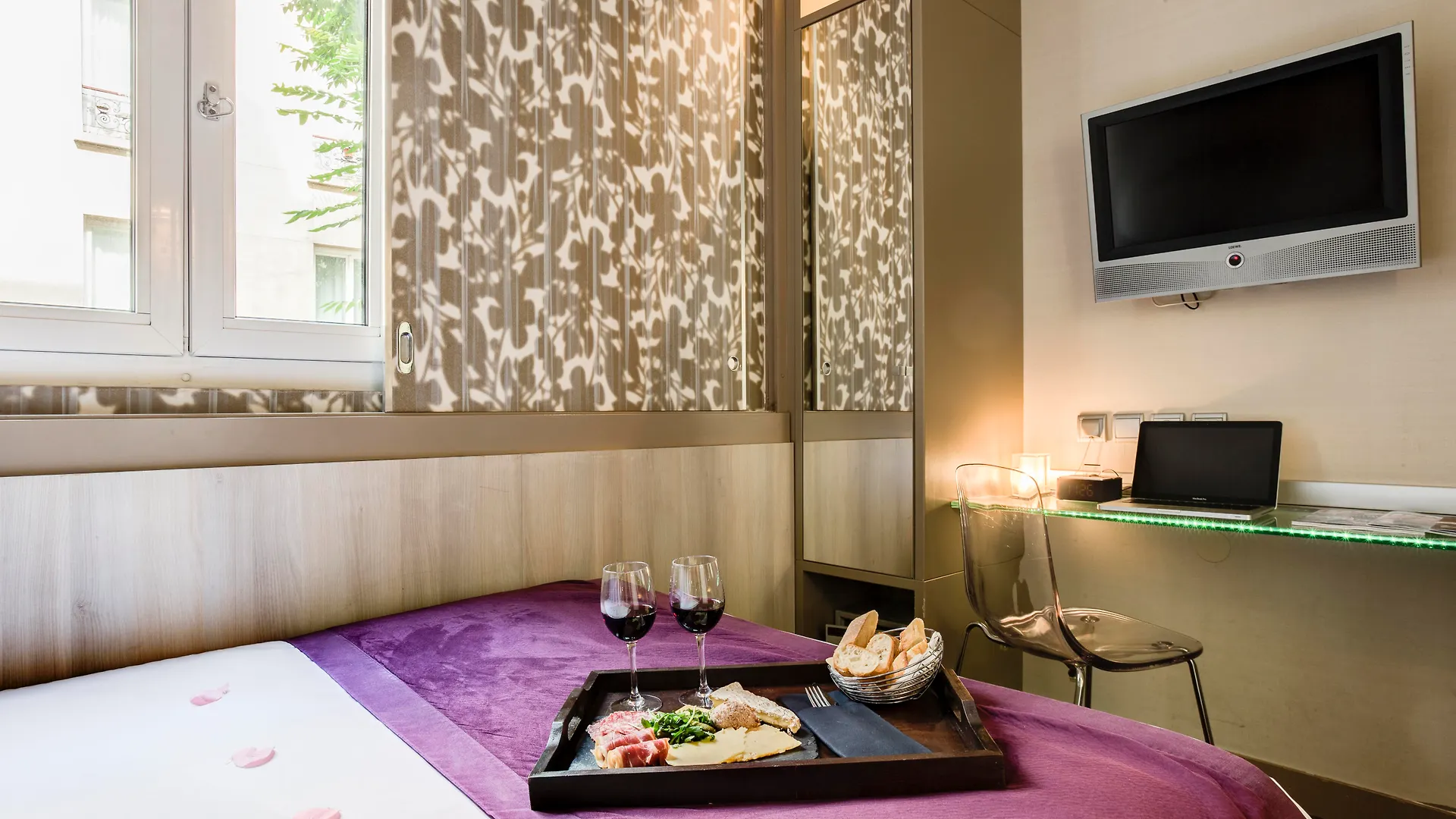Five Boutique Hotel Paris Quartier Latin 3*,  Fransa